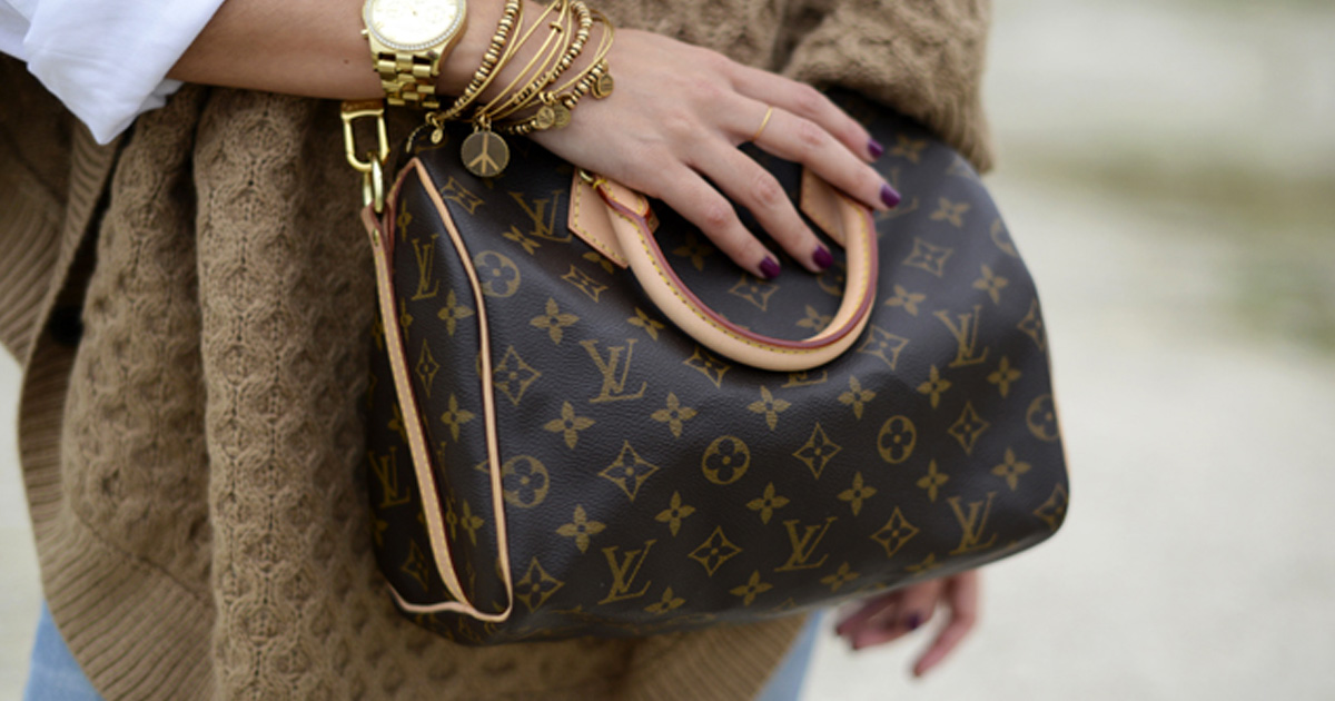 Louis-Vuitton-Purses